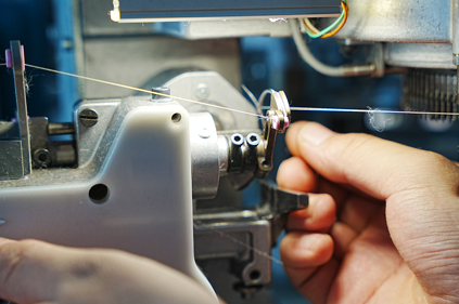 Обрезка внутренней резьбы