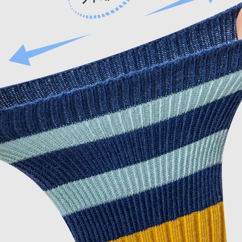 Разноцветные полосатые носки для подростков