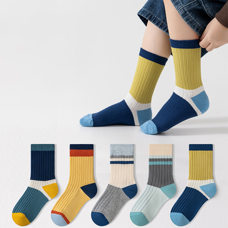 Дышащие молодежные носки с цветными блоками
