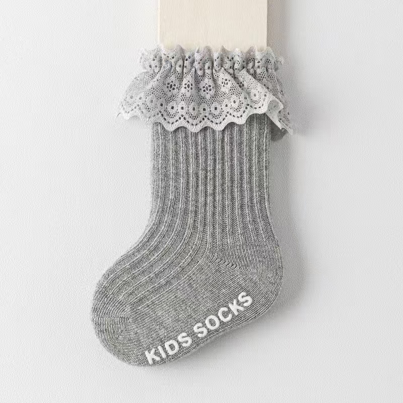 Длинные стильные хлопковые кружевные однотонные носки с оборками для маленьких девочек